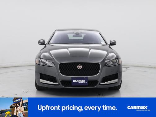 2017 Jaguar XF Premium