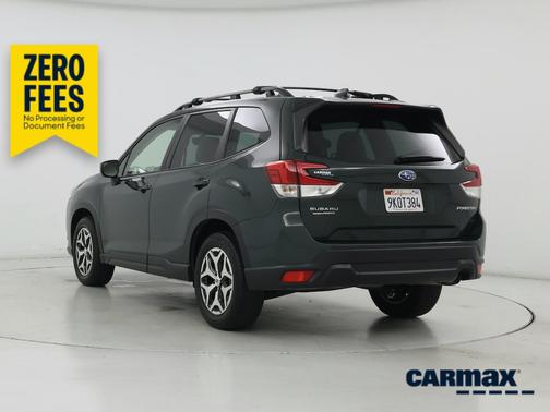 Green 2024 Subaru Forester Premium