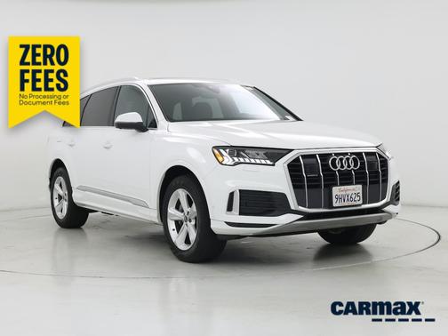 White 2023 Audi Q7 Premium Plus