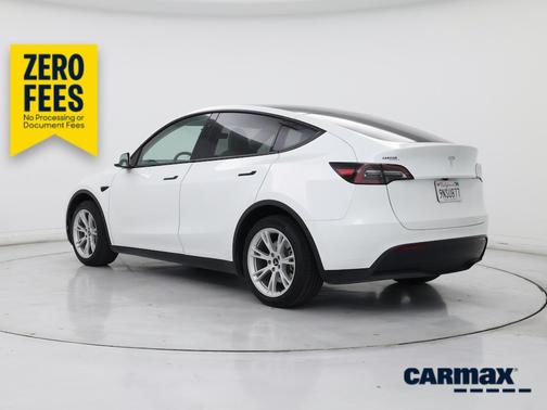 White 2024 Tesla Model Y