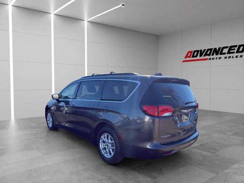 2020 Chrysler Voyager LXI