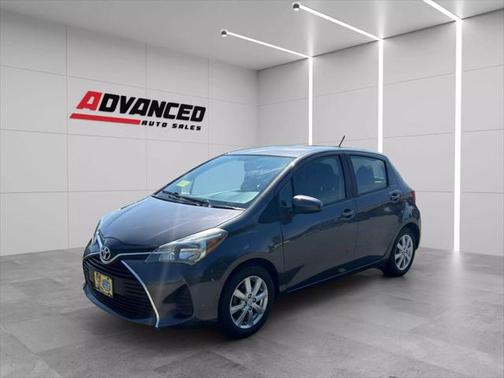 2015 Toyota Yaris L
