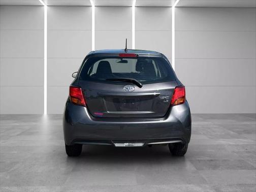 2015 Toyota Yaris L