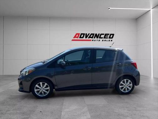 2015 Toyota Yaris L