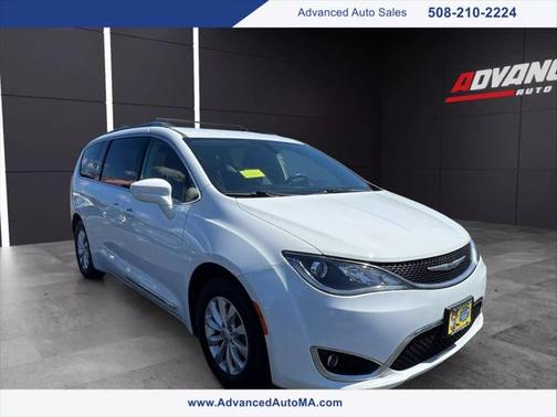 2018 Chrysler Pacifica Touring-L Plus