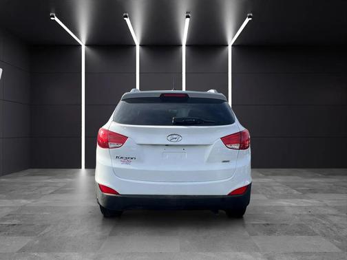 2014 Hyundai TUCSON SE