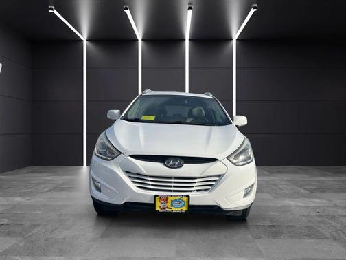 2014 Hyundai TUCSON SE