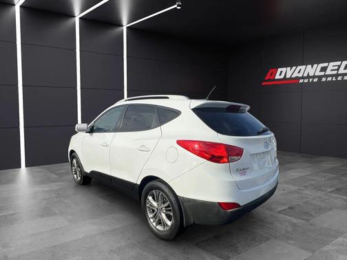2014 Hyundai TUCSON SE