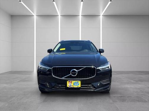2018 Volvo XC60 T5 Momentum