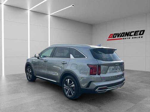 2022 Kia Sorento Plug-In Hybrid SX