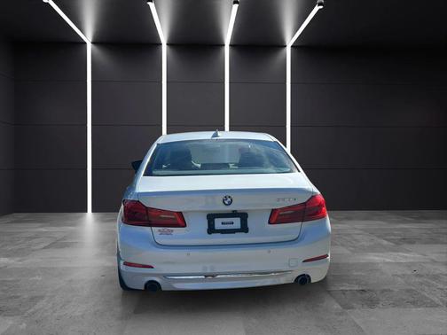 2019 BMW 530e xDrive iPerformance