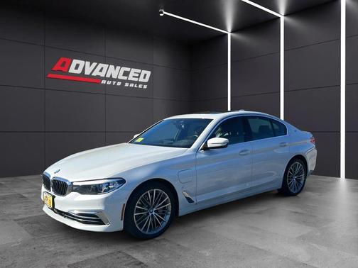 2019 BMW 530e xDrive iPerformance