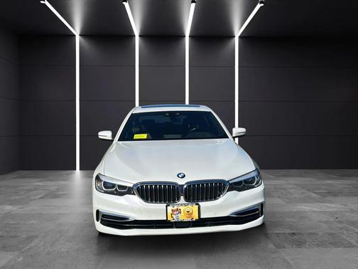 2019 BMW 530e xDrive iPerformance