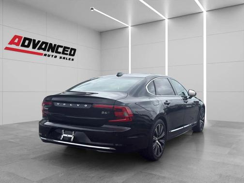 Black 2023 Volvo S90 B6 Plus