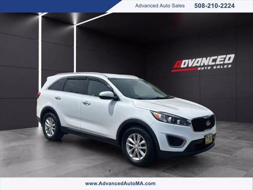 2016 Kia Sorento LX