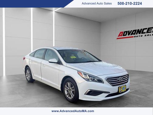 2017 Hyundai SONATA SE