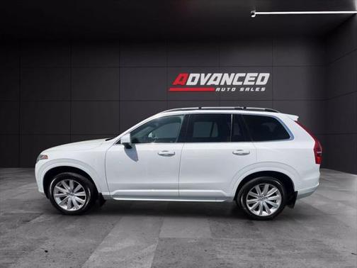 2017 Volvo XC90 T6 Momentum