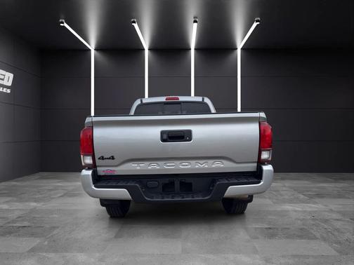 2019 Toyota Tacoma SR