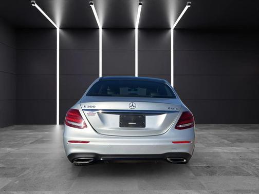 2019 Mercedes-Benz E-Class 4MATIC