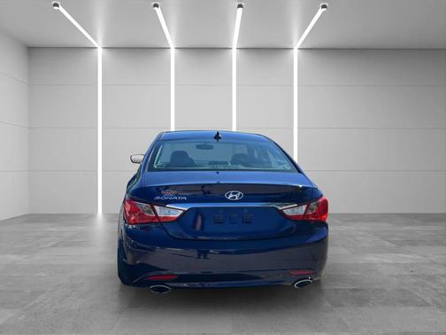 2012 Hyundai SONATA SE