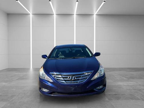 2012 Hyundai SONATA SE