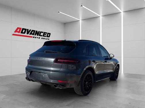 2018 Porsche Macan GTS