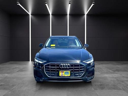 2021 Audi Q8 55 Premium Plus