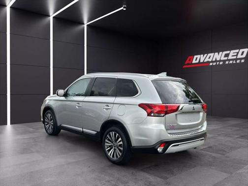 2020 Mitsubishi Outlander SP