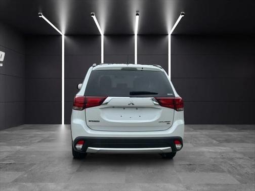 2016 Mitsubishi Outlander SEL