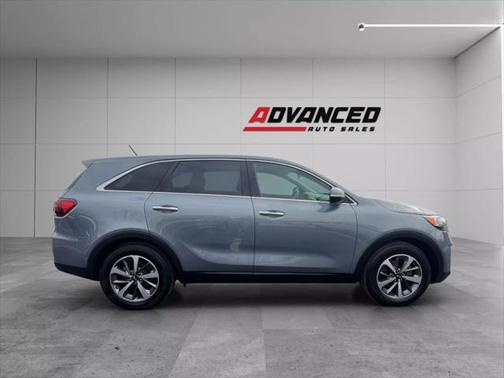 2020 Kia Sorento LX