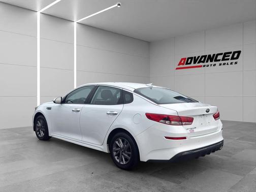 2020 Kia Optima LX