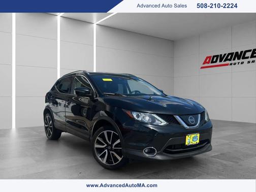 Magnetic Black Pearl 2019 Nissan Rogue Sport SL