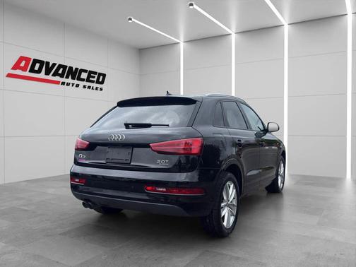 Black 2018 Audi Q3 2.0T Sport Premium