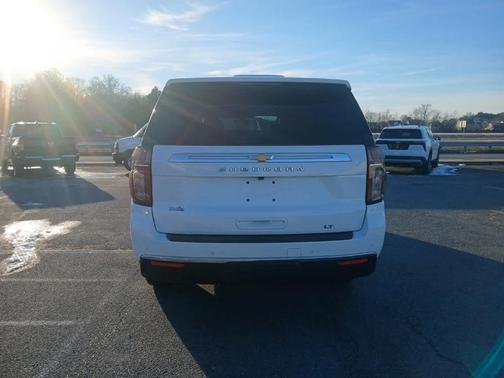 2021 Chevrolet Suburban LT