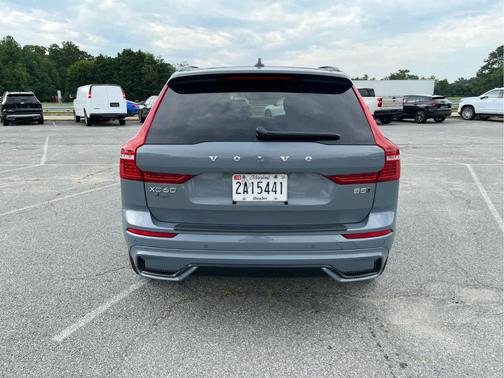 Denim Blue Metallic 2024 Volvo XC60 B5 Ultimate Dark Theme