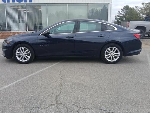 2017 Chevrolet Malibu 1LT