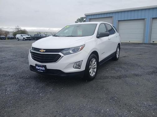 Summit White 2021 Chevrolet Equinox LS