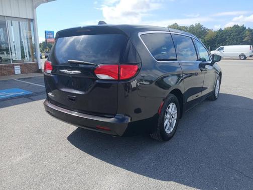 2017 Chrysler Pacifica Touring