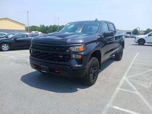 2024 Chevrolet Silverado 1500 Custom Trail Boss