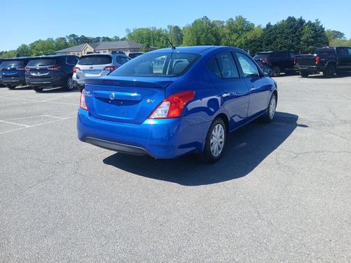 2016 Nissan Versa 1.6 SV