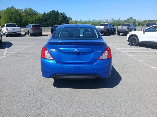 2016 Nissan Versa 1.6 SV