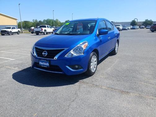 2016 Nissan Versa 1.6 SV