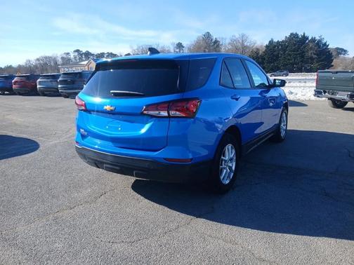 2024 Chevrolet Equinox LS