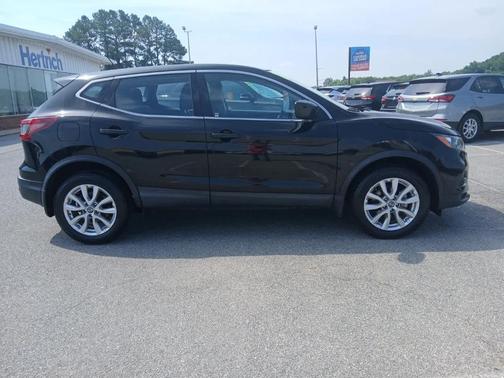 2021 Nissan Rogue Sport S