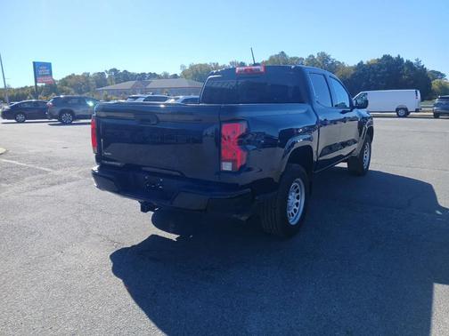 2023 Chevrolet Colorado WT