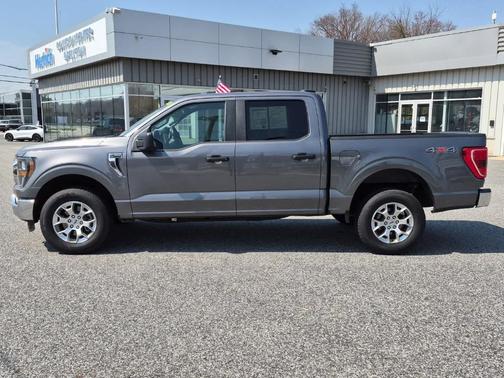 Carbonized Gray Metallic 2023 Ford F-150 XLT