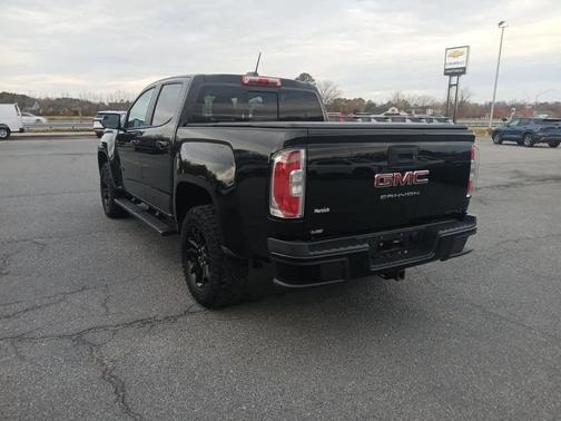 2022 GMC Canyon AT4