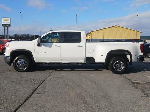 2022 Chevrolet Silverado 3500 LT