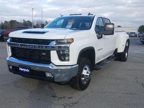 2022 Chevrolet Silverado 3500 LT