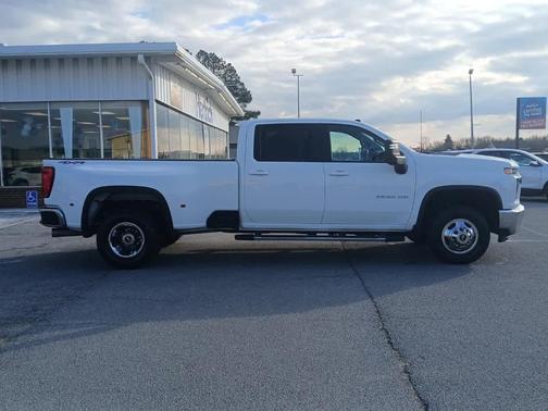 2022 Chevrolet Silverado 3500 LT
